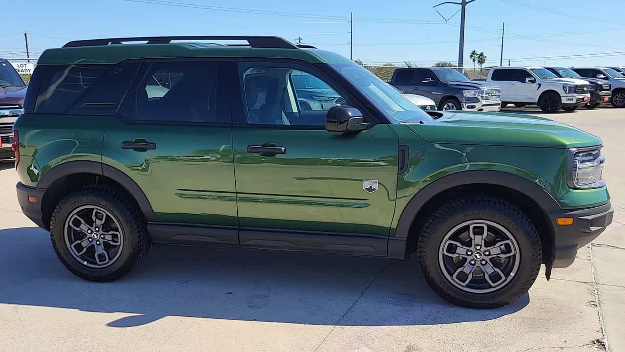 Thumbnail: 2023 Ford Bronco Sport - 9