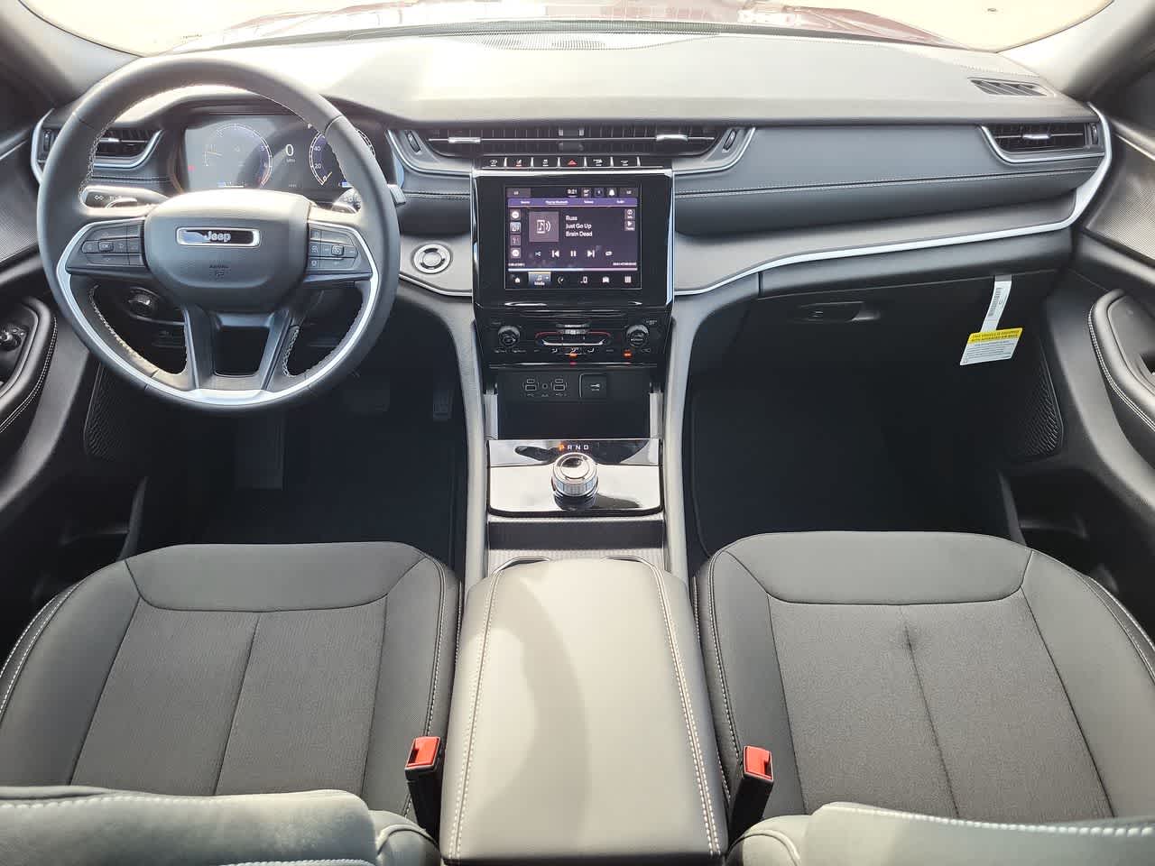 Thumbnail: 2025 Jeep Grand Cherokee - 18