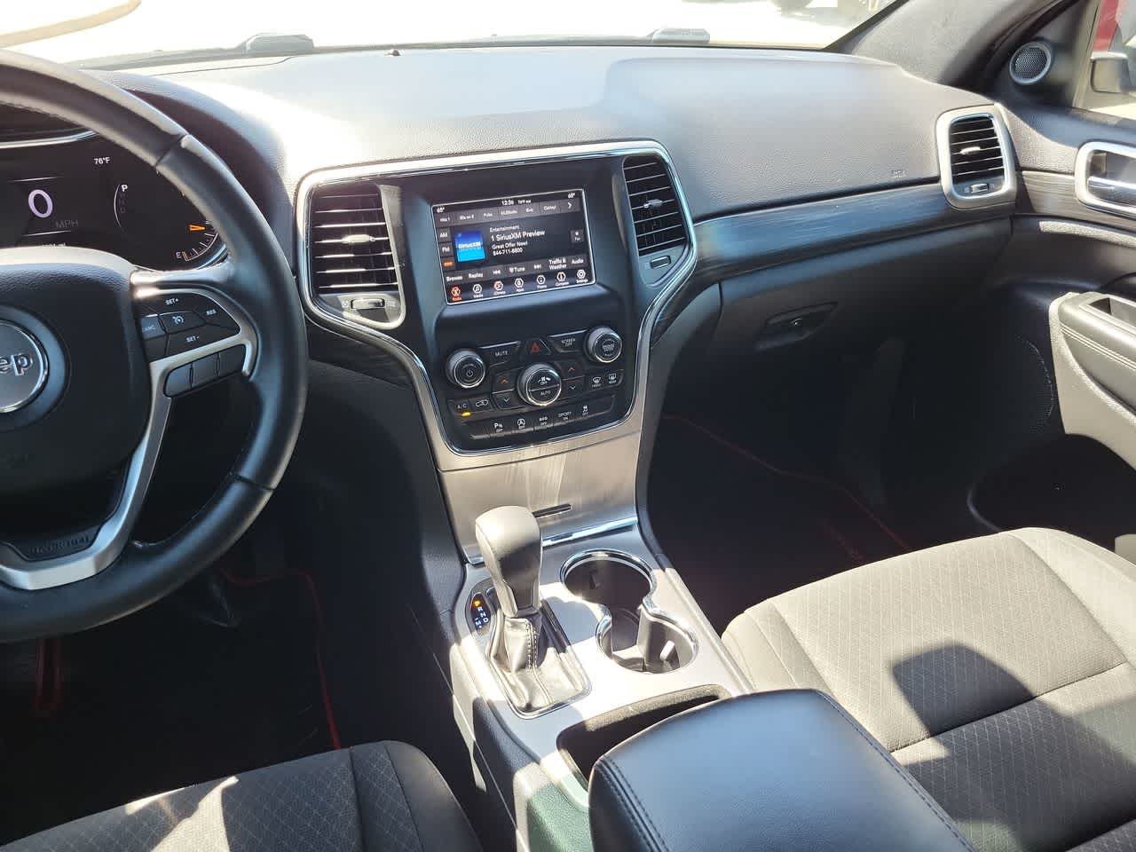 Thumbnail: 2019 Jeep Grand Cherokee - 24