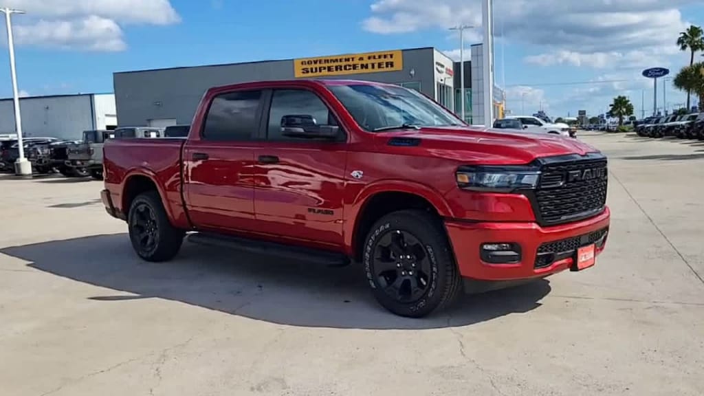 New 2026 Ram 1500 LONE STAR CREW CAB 4X4 5'7 BOX Pickup