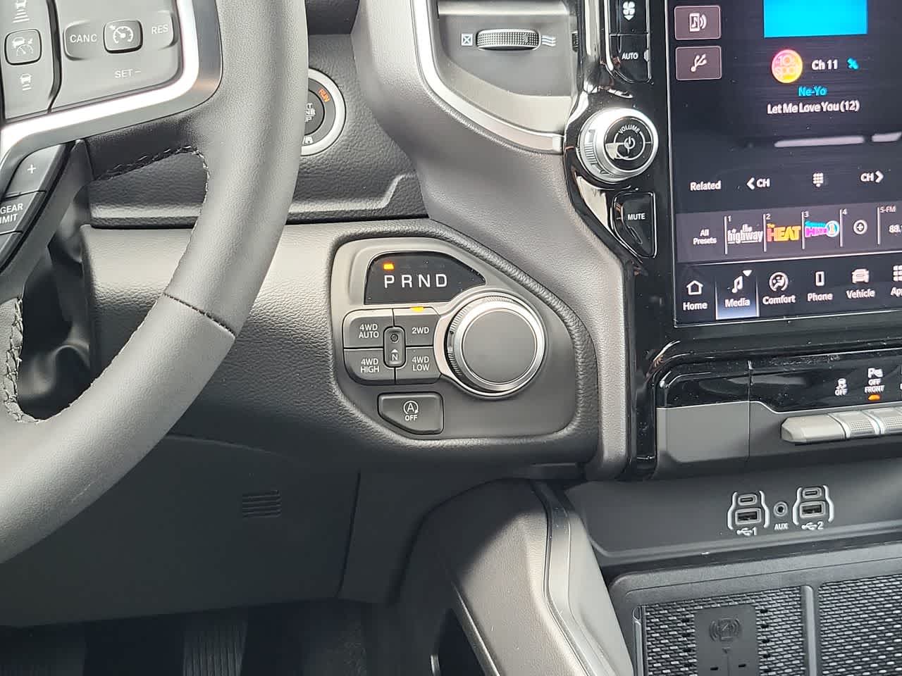 Thumbnail: 2026 RAM 1500 - 25