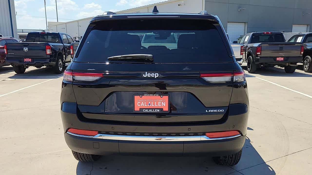 Thumbnail: 2025 Jeep Grand Cherokee - 7