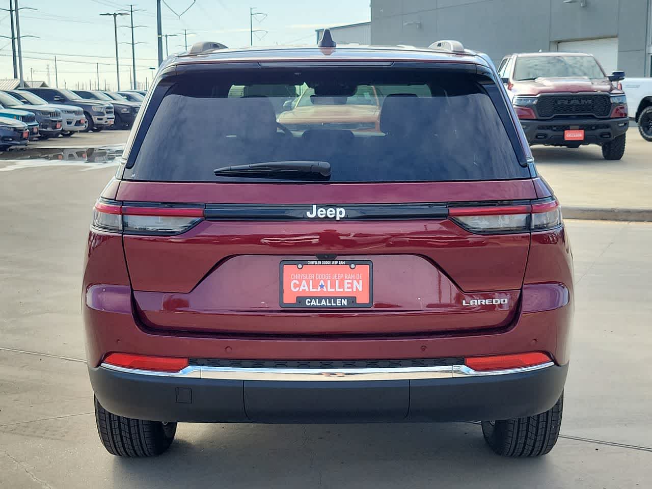 Thumbnail: 2025 Jeep Grand Cherokee - 13