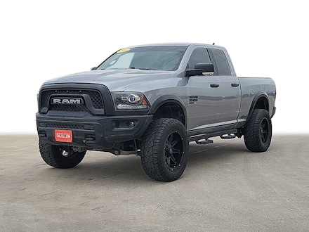 2021 Ram 1500 Classic SLT Truck Quad Cab