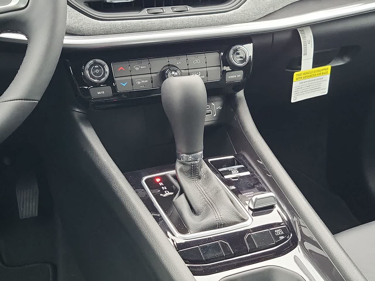 Thumbnail: 2026 Jeep Compass - 25