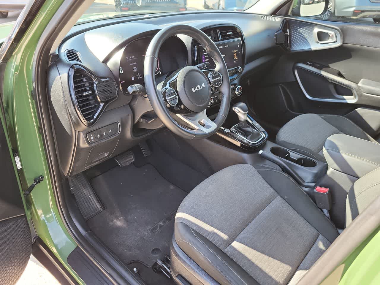 Thumbnail: 2023 Kia Soul - 10