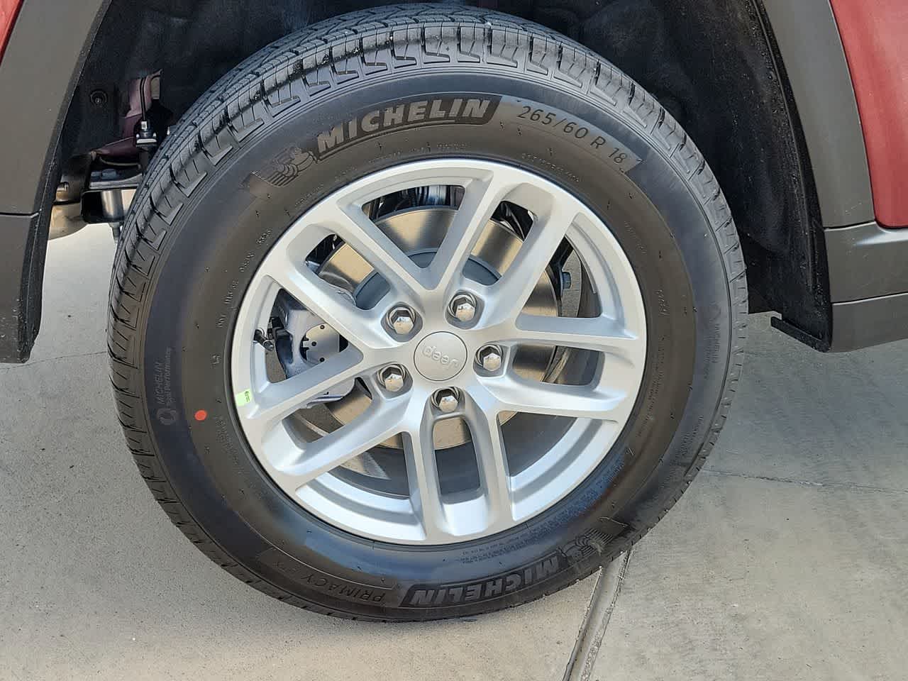 Thumbnail: 2025 Jeep Grand Cherokee - 16