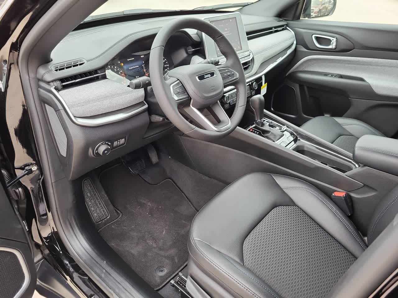 Thumbnail: 2026 Jeep Compass - 10