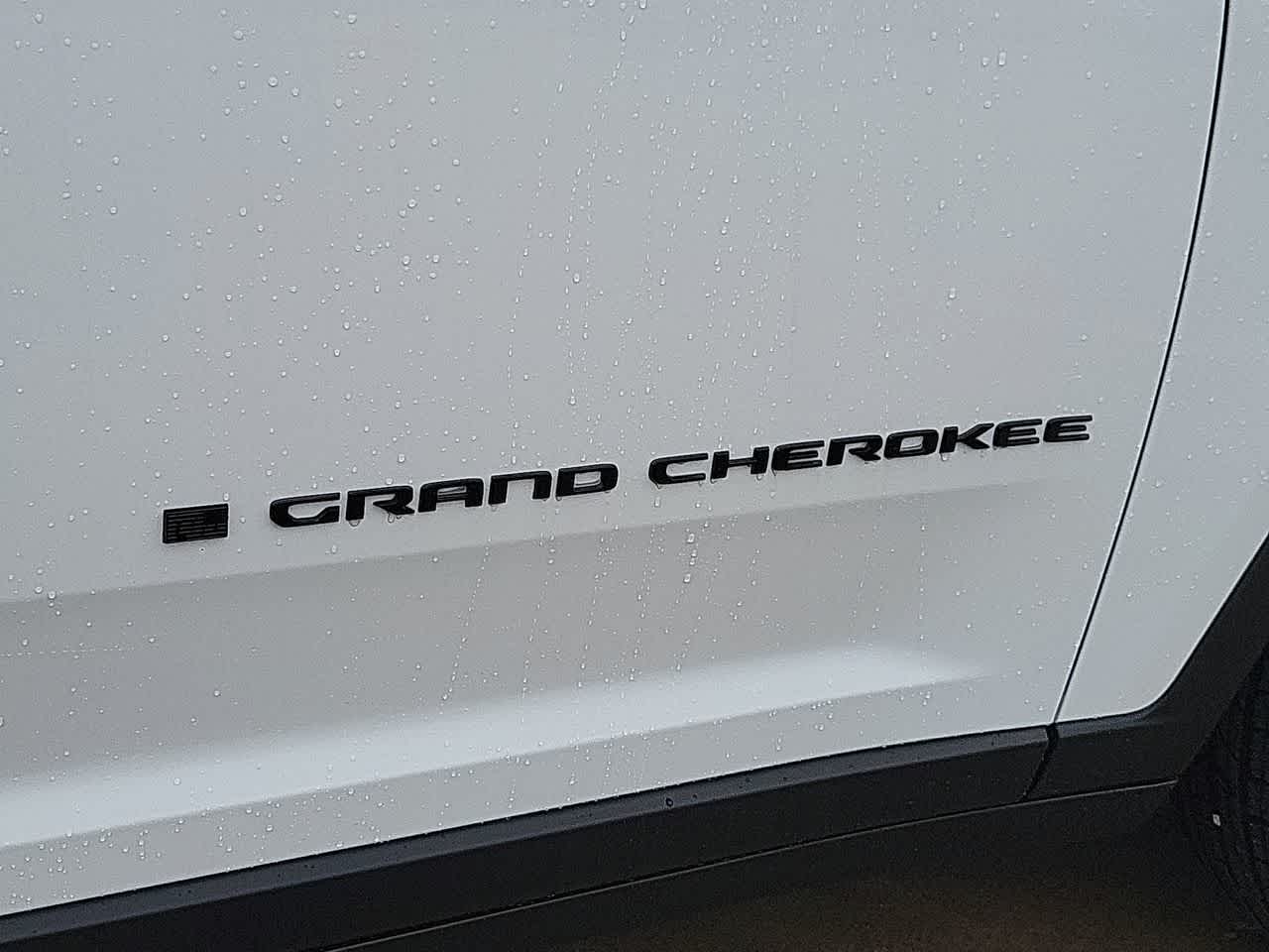 Thumbnail: 2025 Jeep Grand Cherokee - 15