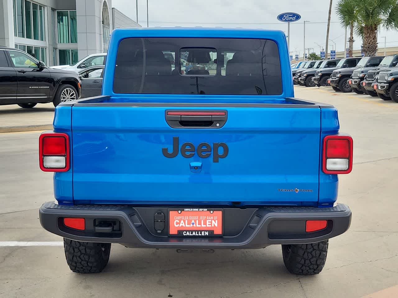 Thumbnail: 2026 Jeep Gladiator - 13