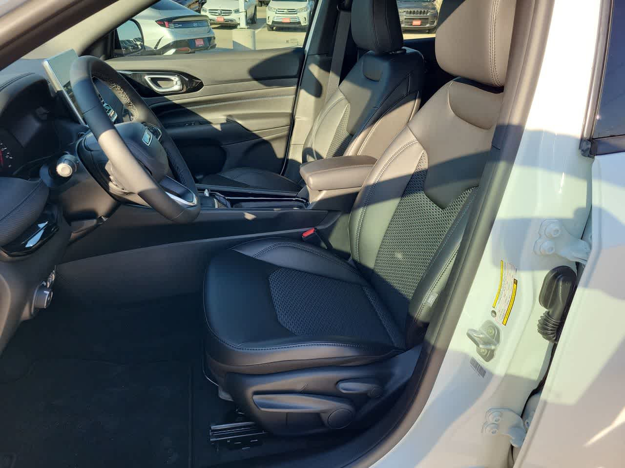 Thumbnail: 2026 Jeep Compass - 19