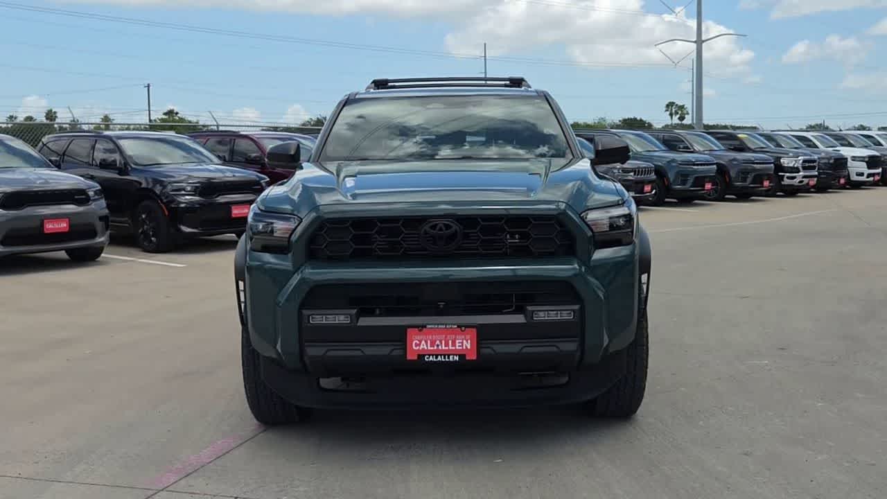 Thumbnail: 2025 Toyota 4Runner - 3