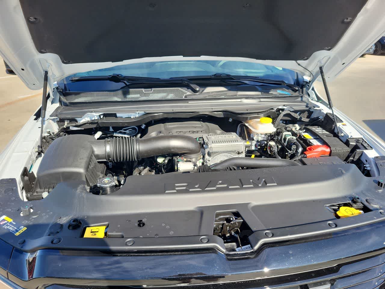 Thumbnail: 2026 RAM 1500 - 17