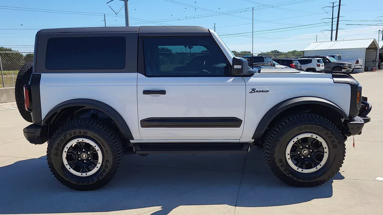 Thumbnail: 2022 Ford Bronco - 9