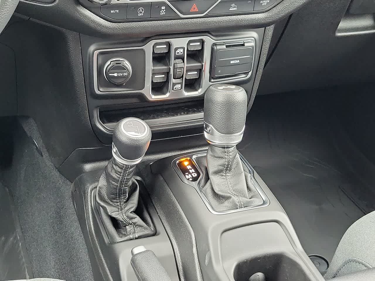 Thumbnail: 2026 Jeep Wrangler - 25