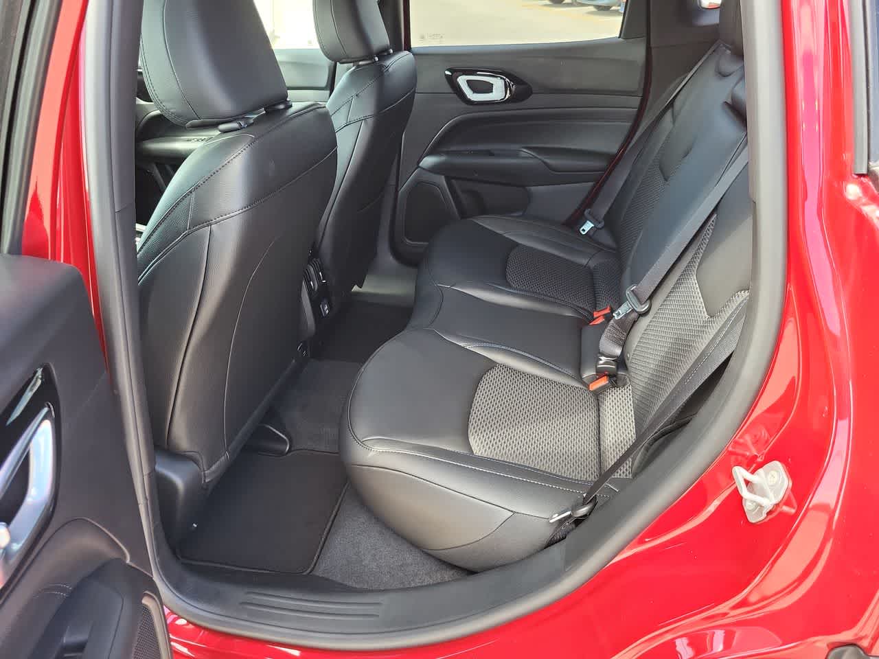 Thumbnail: 2025 Jeep Compass - 21