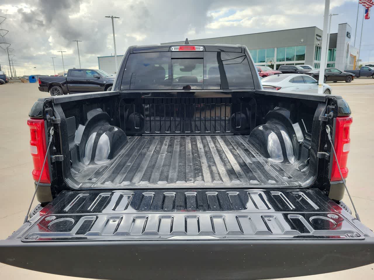 Thumbnail: 2025 RAM 1500 - 27