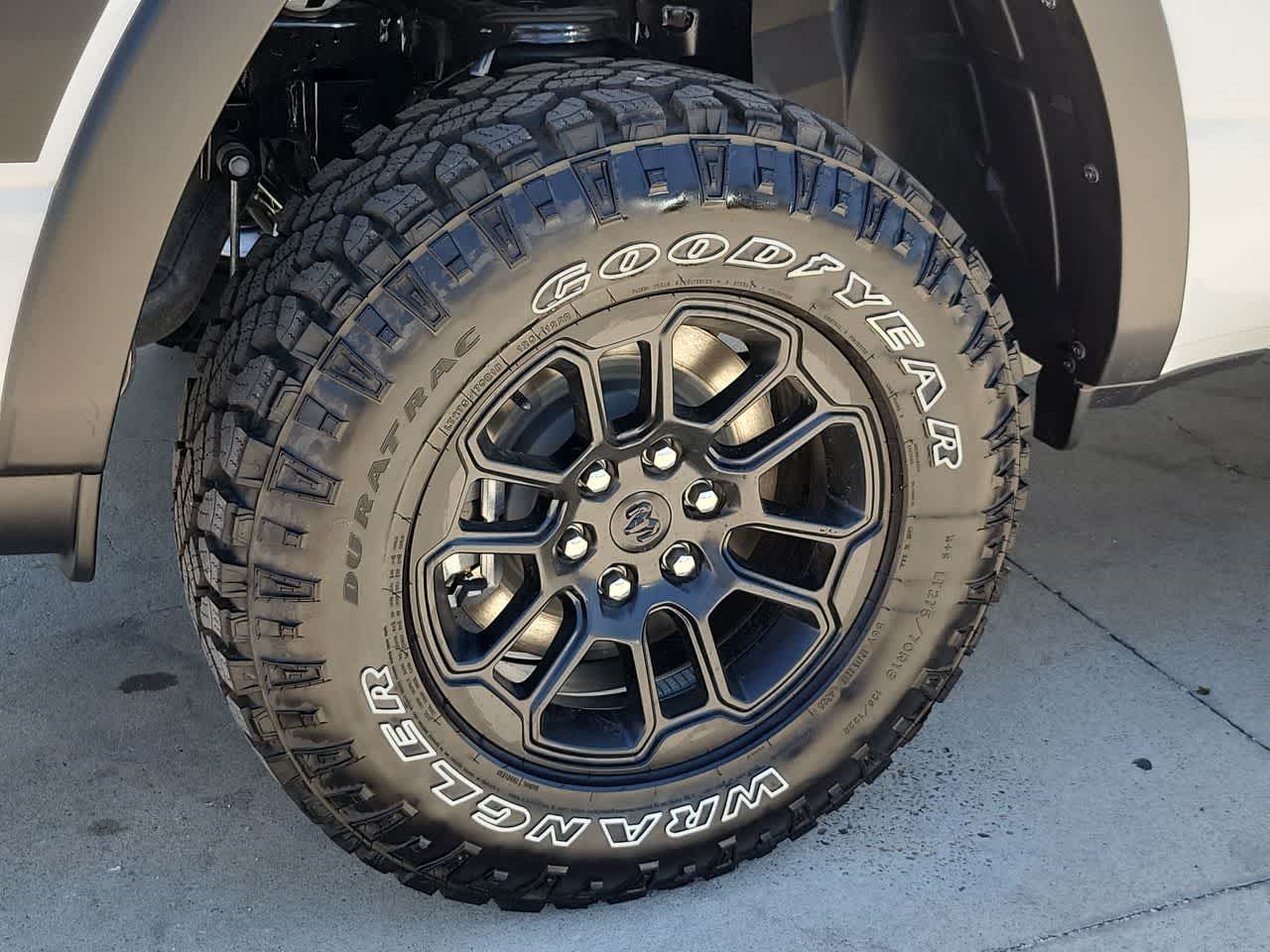 Thumbnail: 2026 RAM 1500 - 16