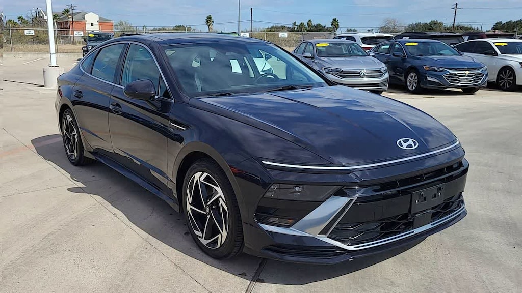 Used 2024 Hyundai Sonata SEL Sedan