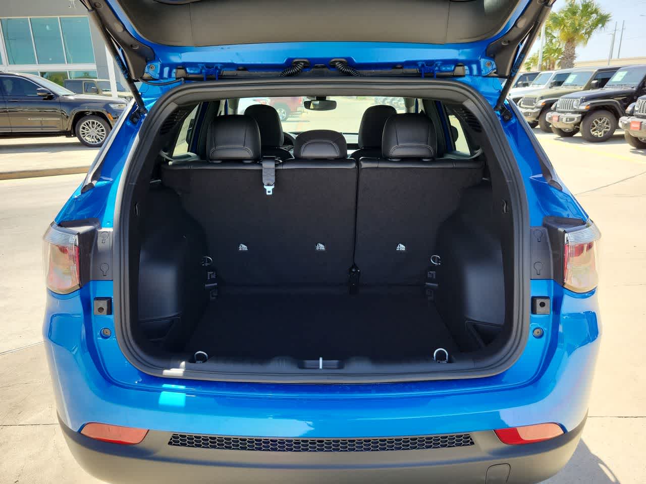 Thumbnail: 2026 Jeep Compass - 27