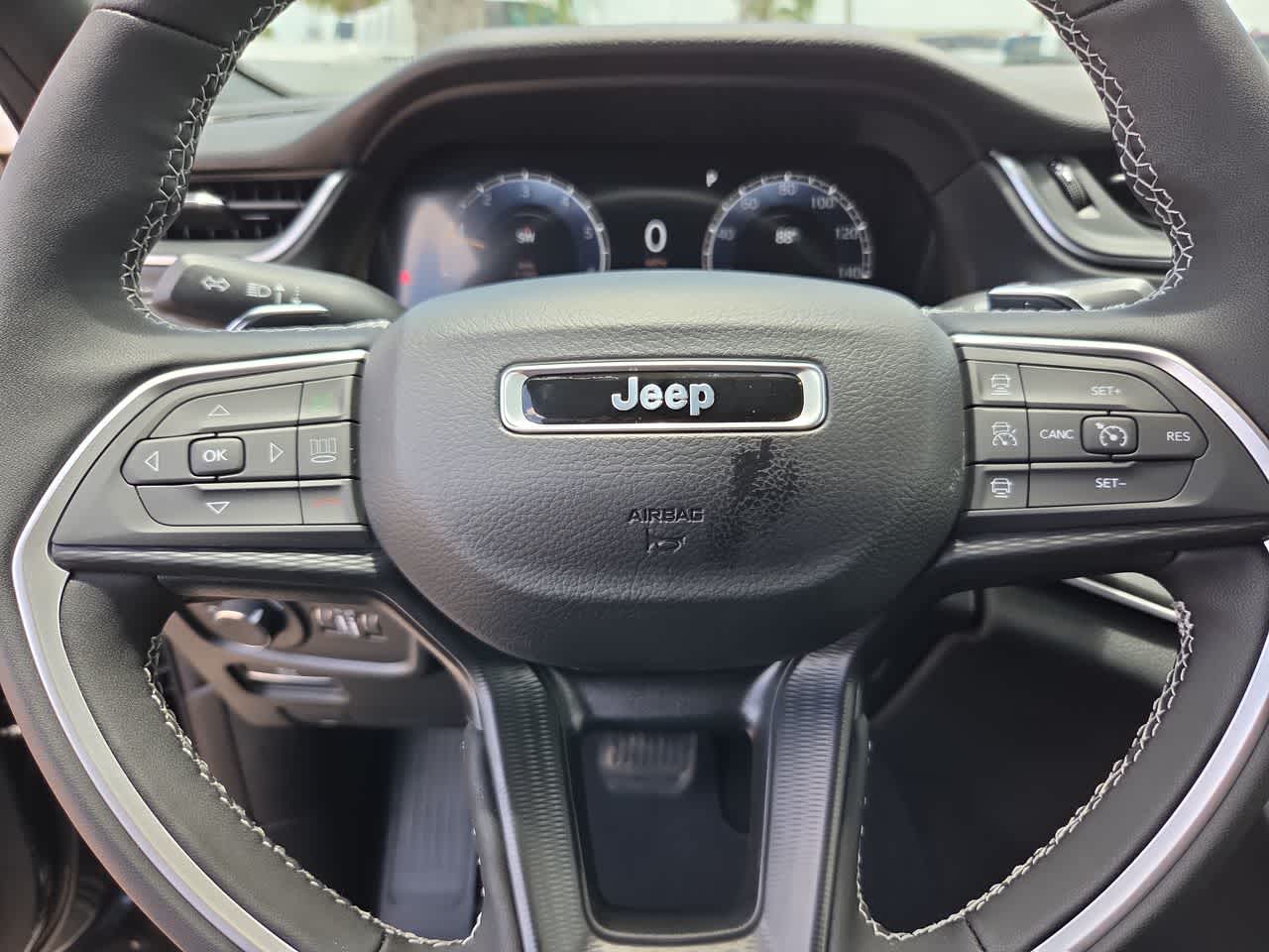 Thumbnail: 2026 Jeep Grand Cherokee - 23