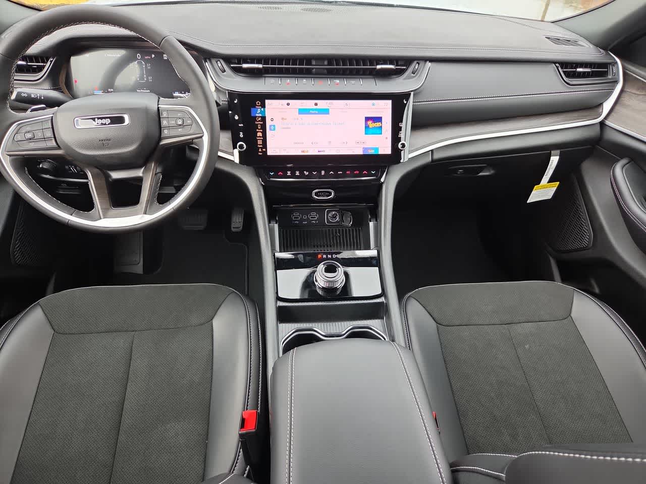 Thumbnail: 2026 Jeep Grand Cherokee - 17