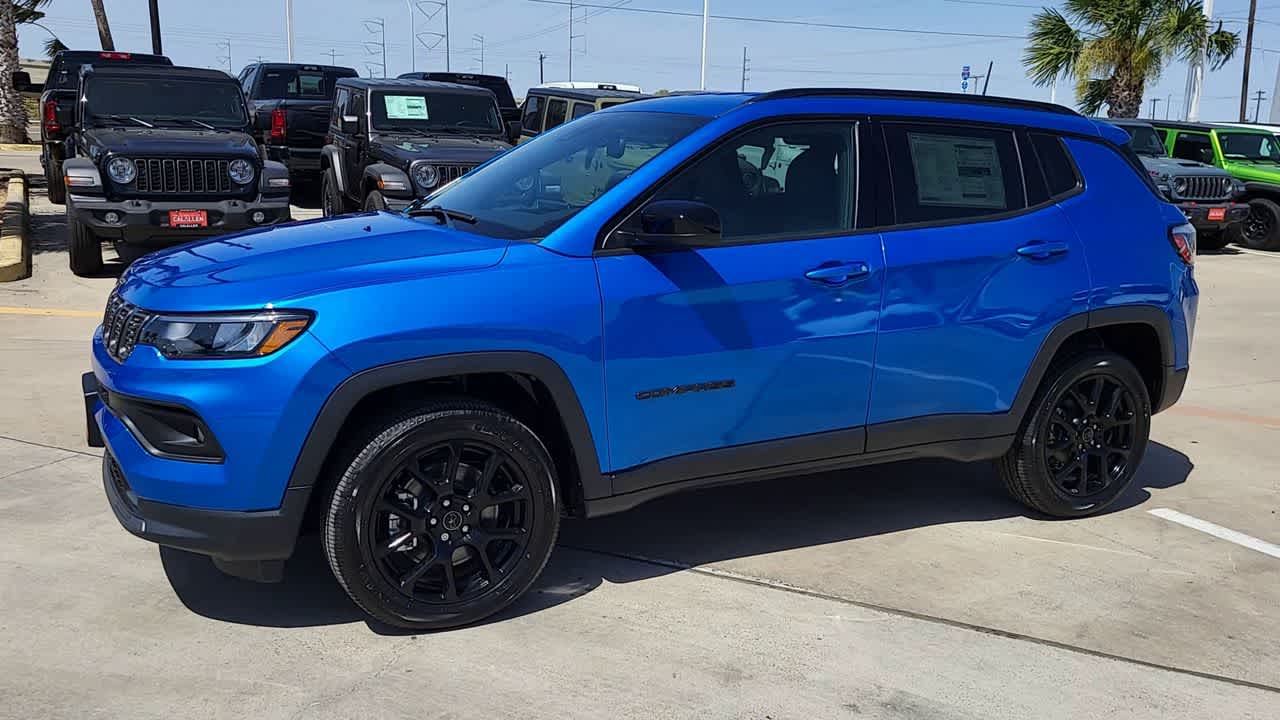 Thumbnail: 2026 Jeep Compass - 4