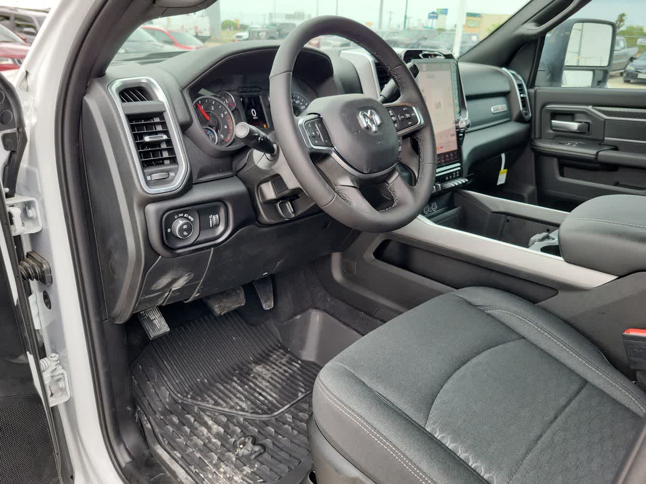 2025 RAM 2500 ST 10