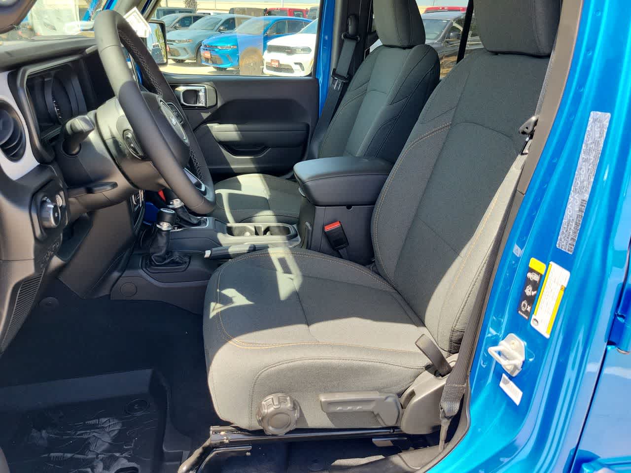 Thumbnail: 2025 Jeep Wrangler - 19