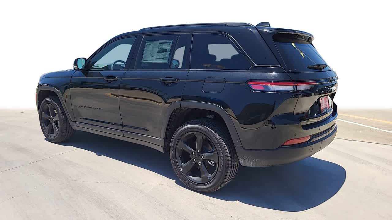 Thumbnail: 2025 Jeep Grand Cherokee - 6