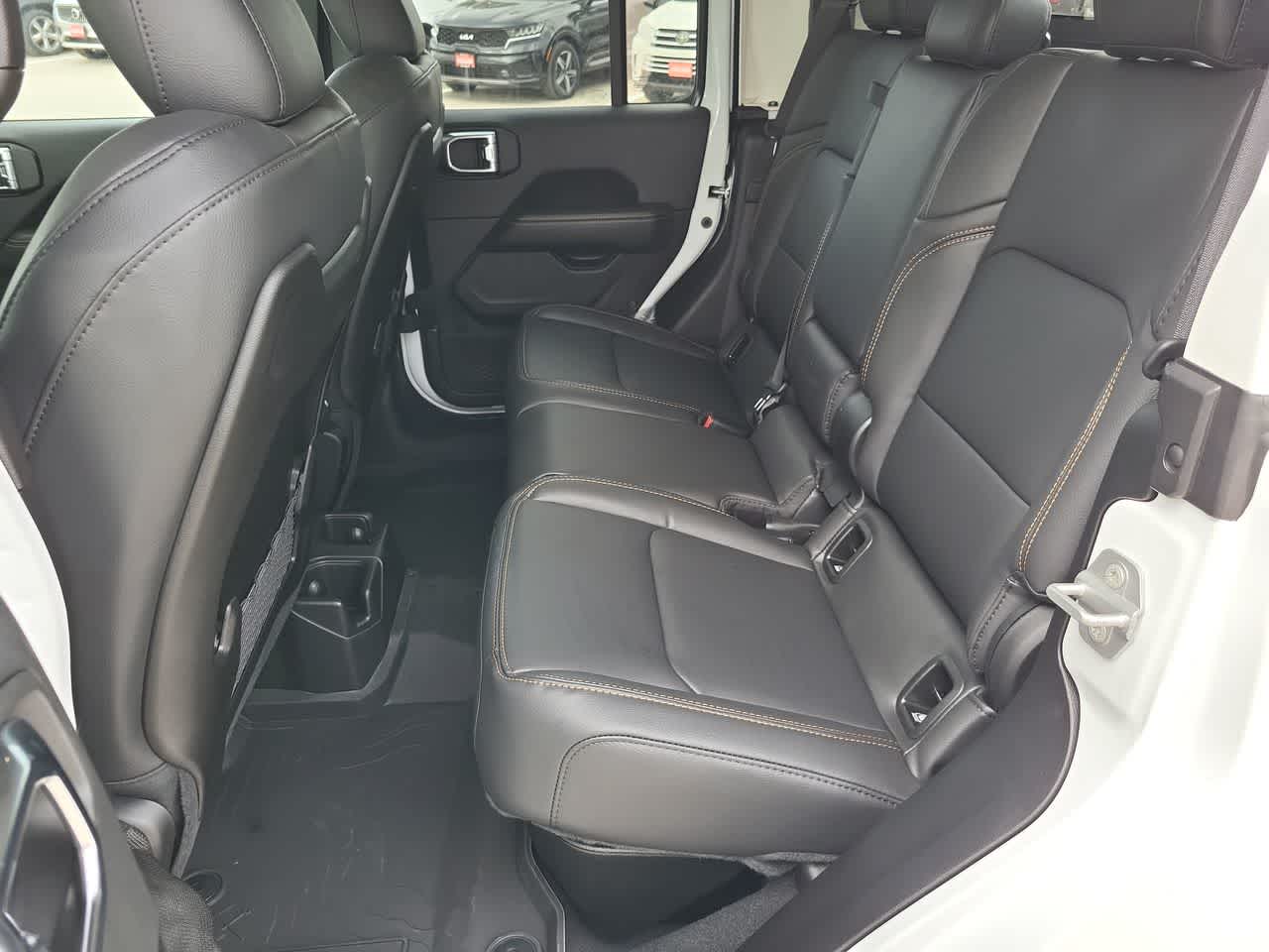 Thumbnail: 2025 Jeep Gladiator - 21