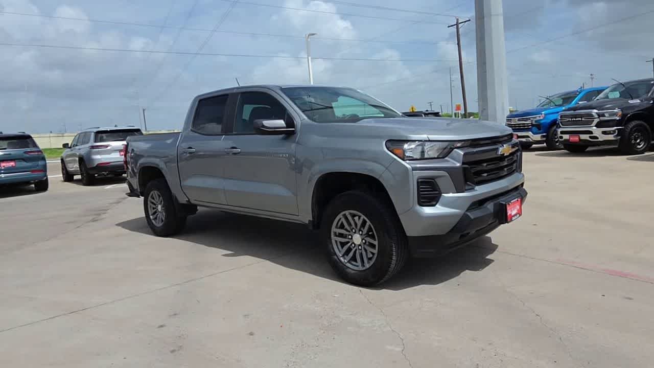Thumbnail: 2024 Chevrolet Colorado - 2