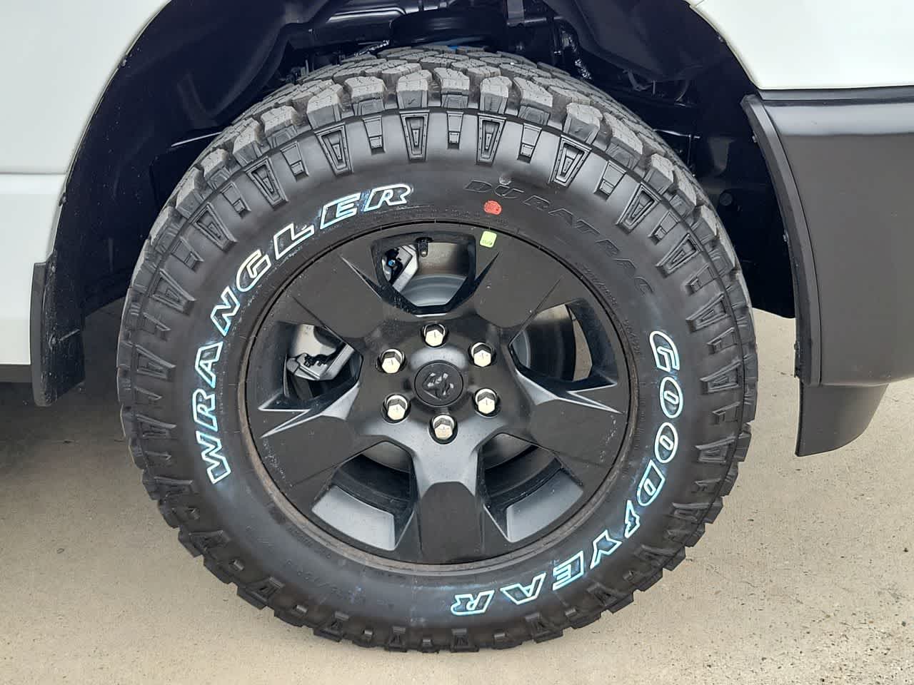 Thumbnail: 2026 RAM 1500 - 16