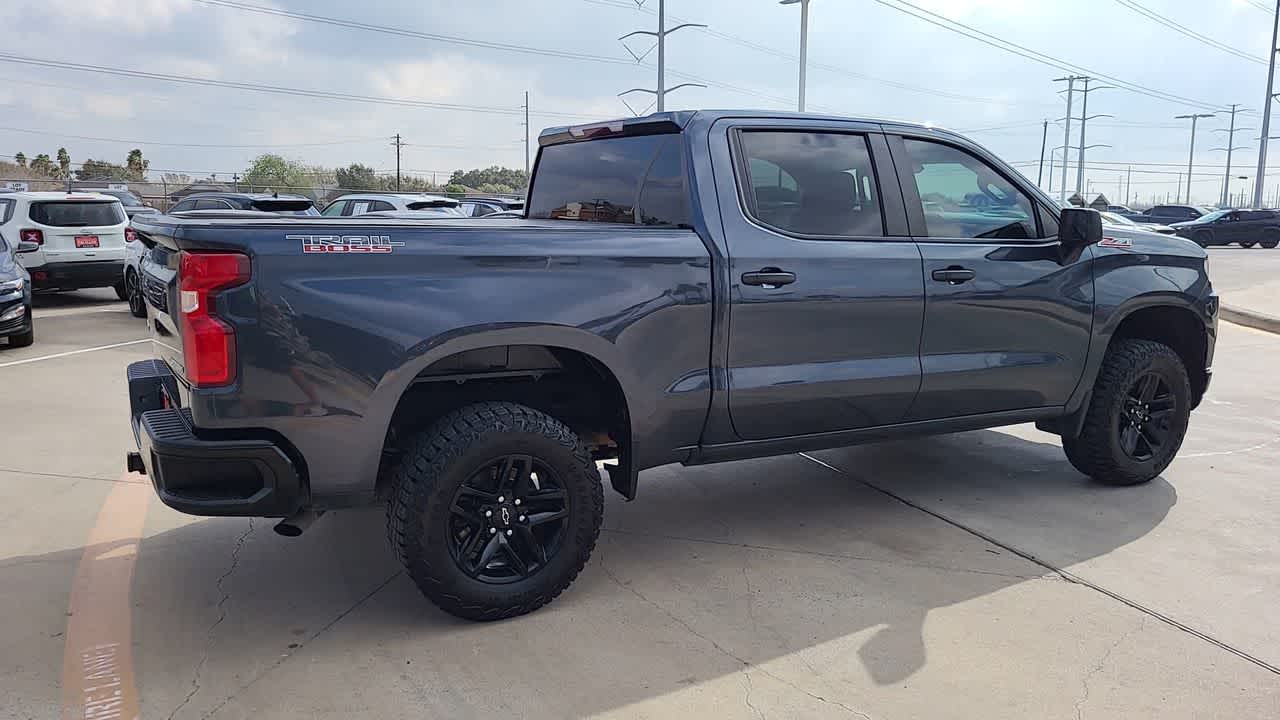 Thumbnail: 2022 Chevrolet Silverado 1500 - 8