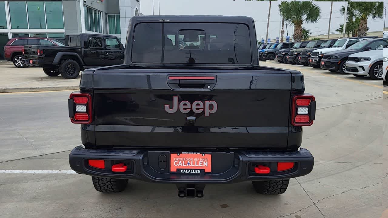 Thumbnail: 2026 Jeep Gladiator - 7
