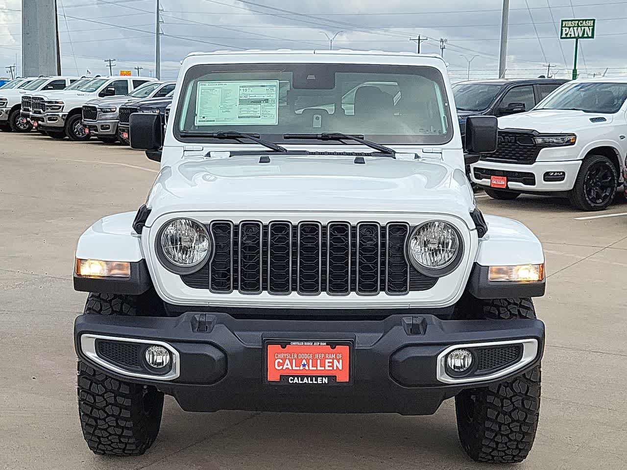 Thumbnail: 2025 Jeep Gladiator - 14