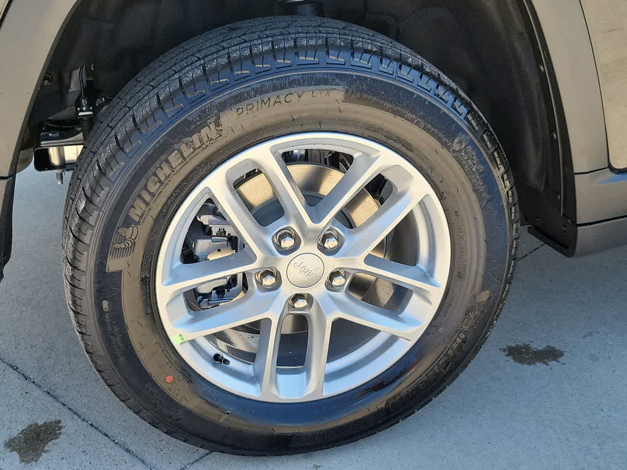 Thumbnail: 2025 Jeep Grand Cherokee - 16