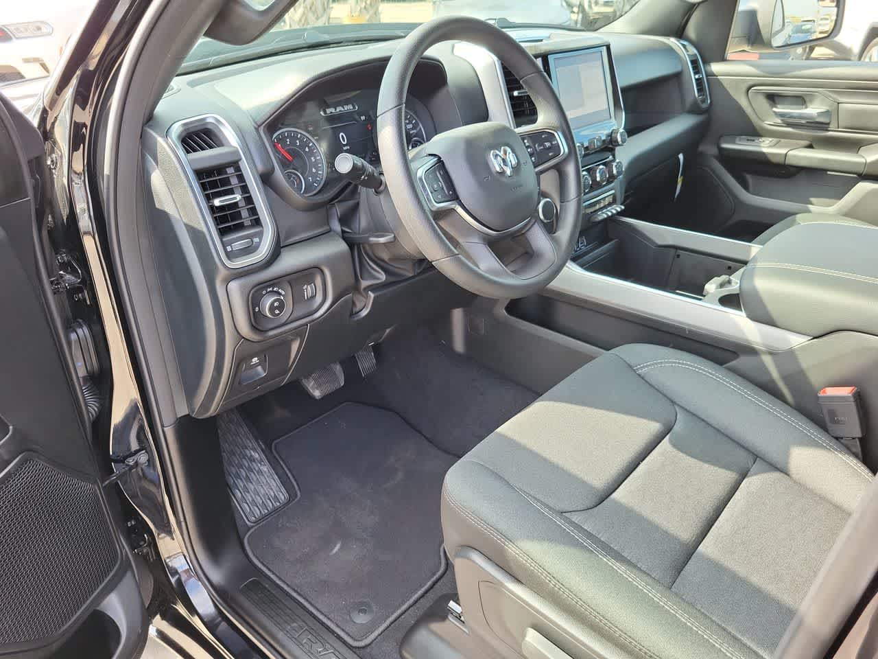 Thumbnail: 2026 RAM 1500 - 10