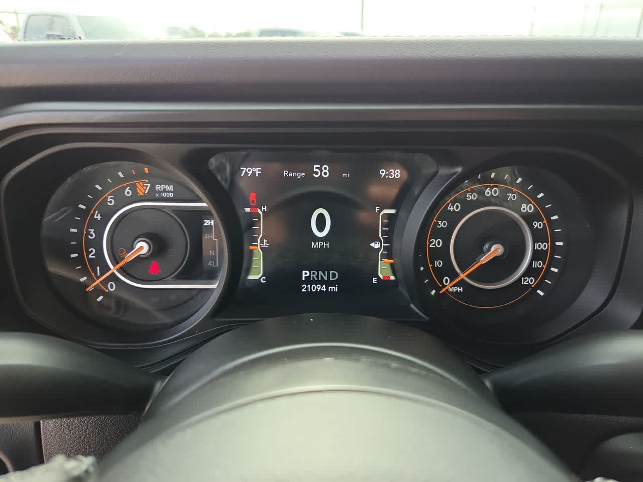 Thumbnail: 2025 Jeep Gladiator - 26