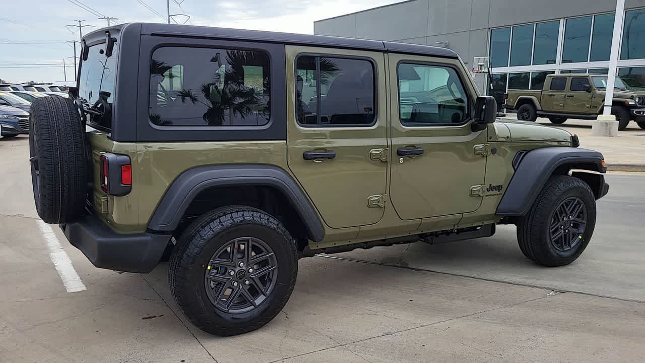 Thumbnail: 2026 Jeep Wrangler - 8