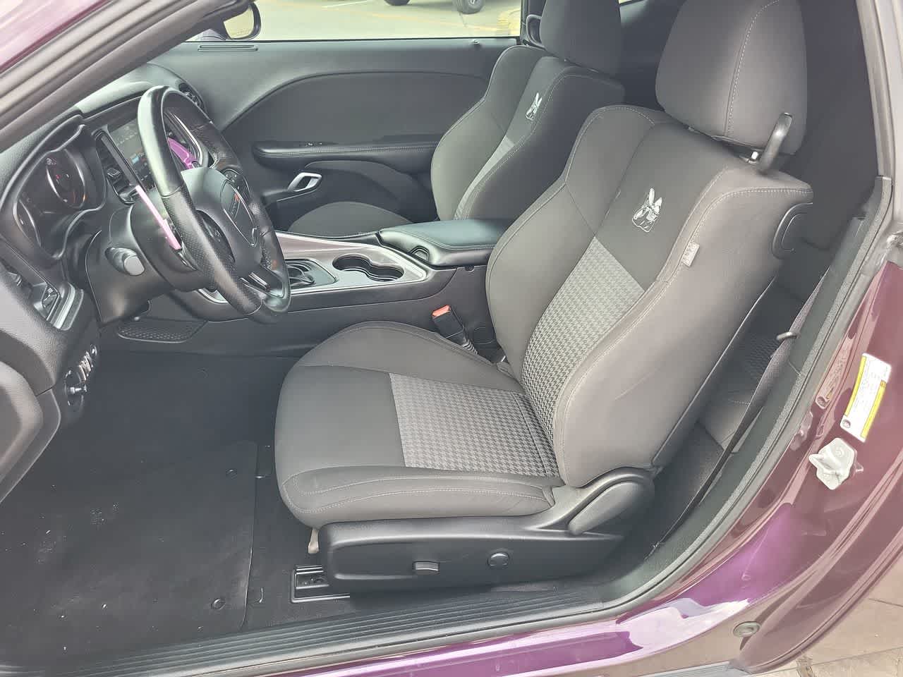 Thumbnail: 2022 Dodge Challenger - 19