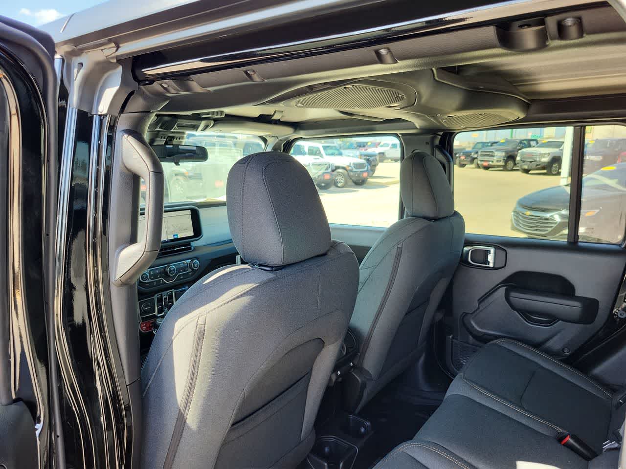 Thumbnail: 2026 Jeep Gladiator - 20