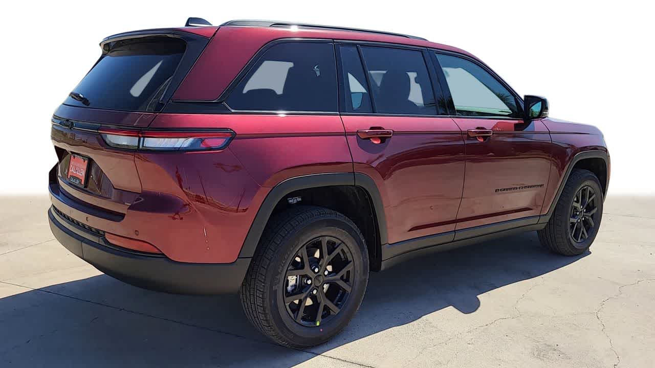 2025 Jeep Grand Cherokee Altitude 8