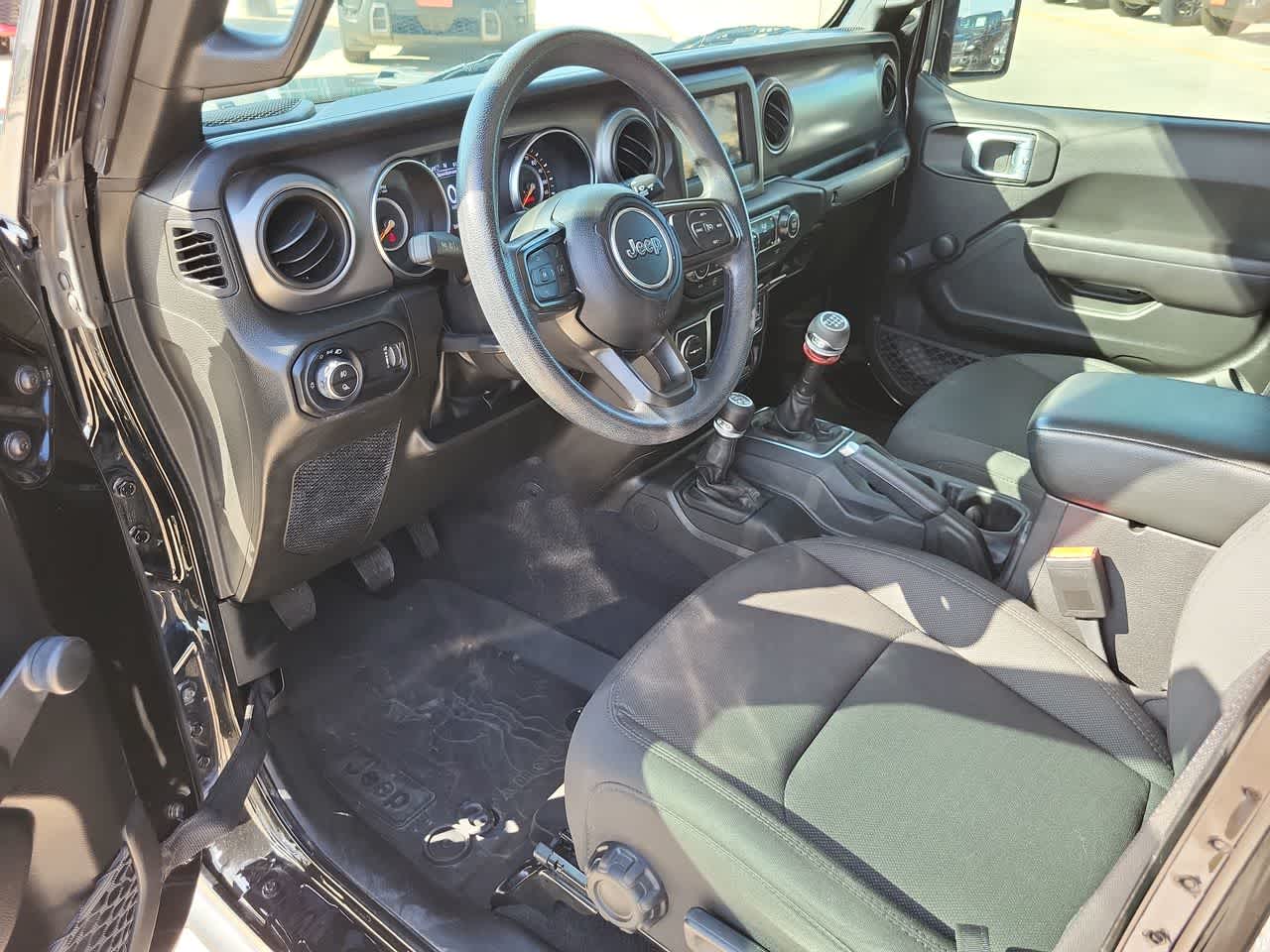 Thumbnail: 2023 Jeep Gladiator - 10