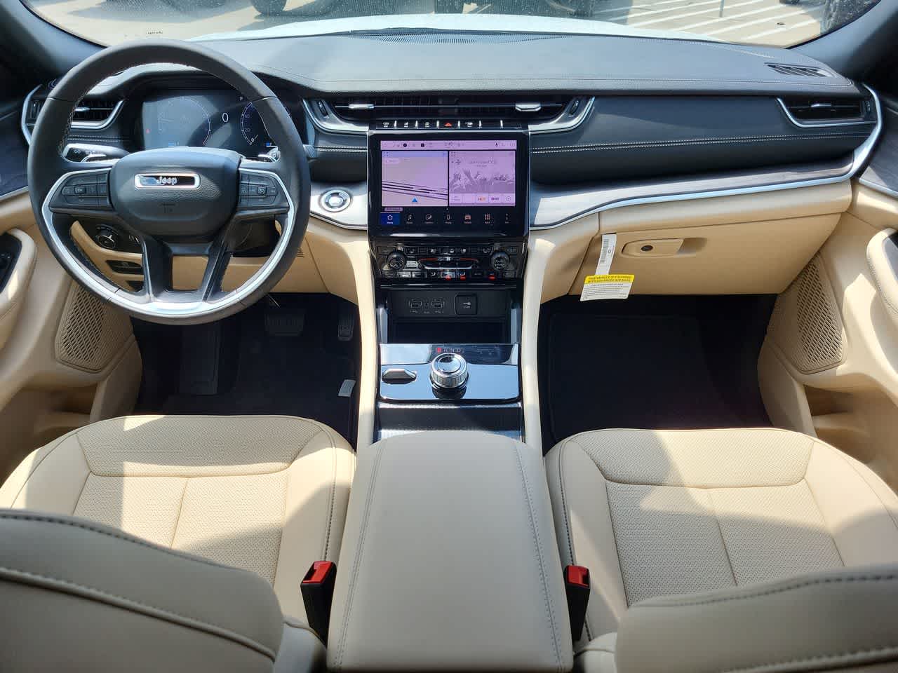 Thumbnail: 2025 Jeep Grand Cherokee - 18