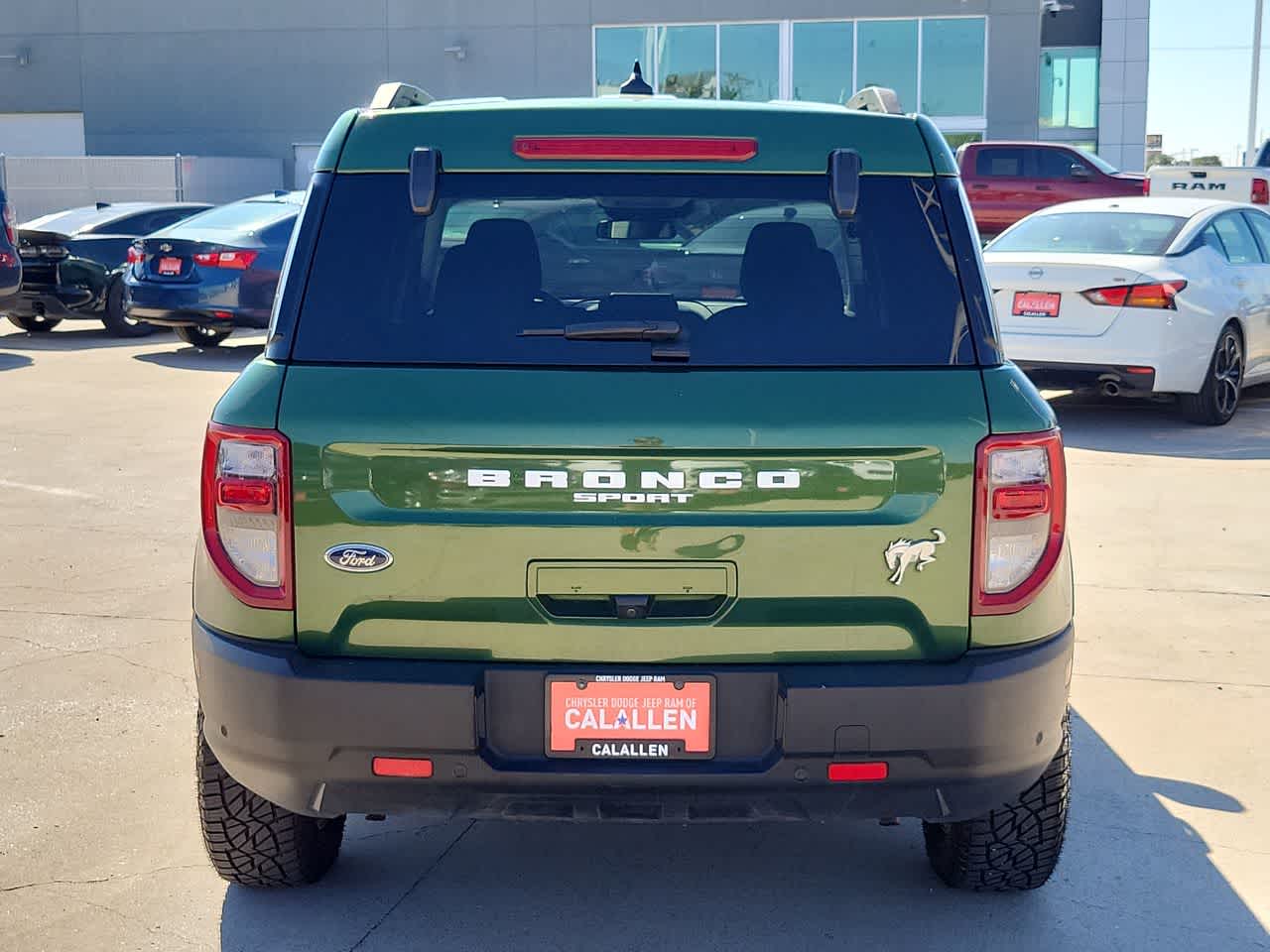 Thumbnail: 2023 Ford Bronco Sport - 13