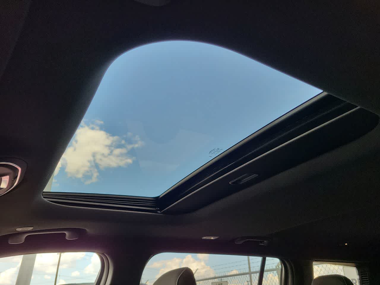 Thumbnail: 2025 Jeep Grand Cherokee - 30