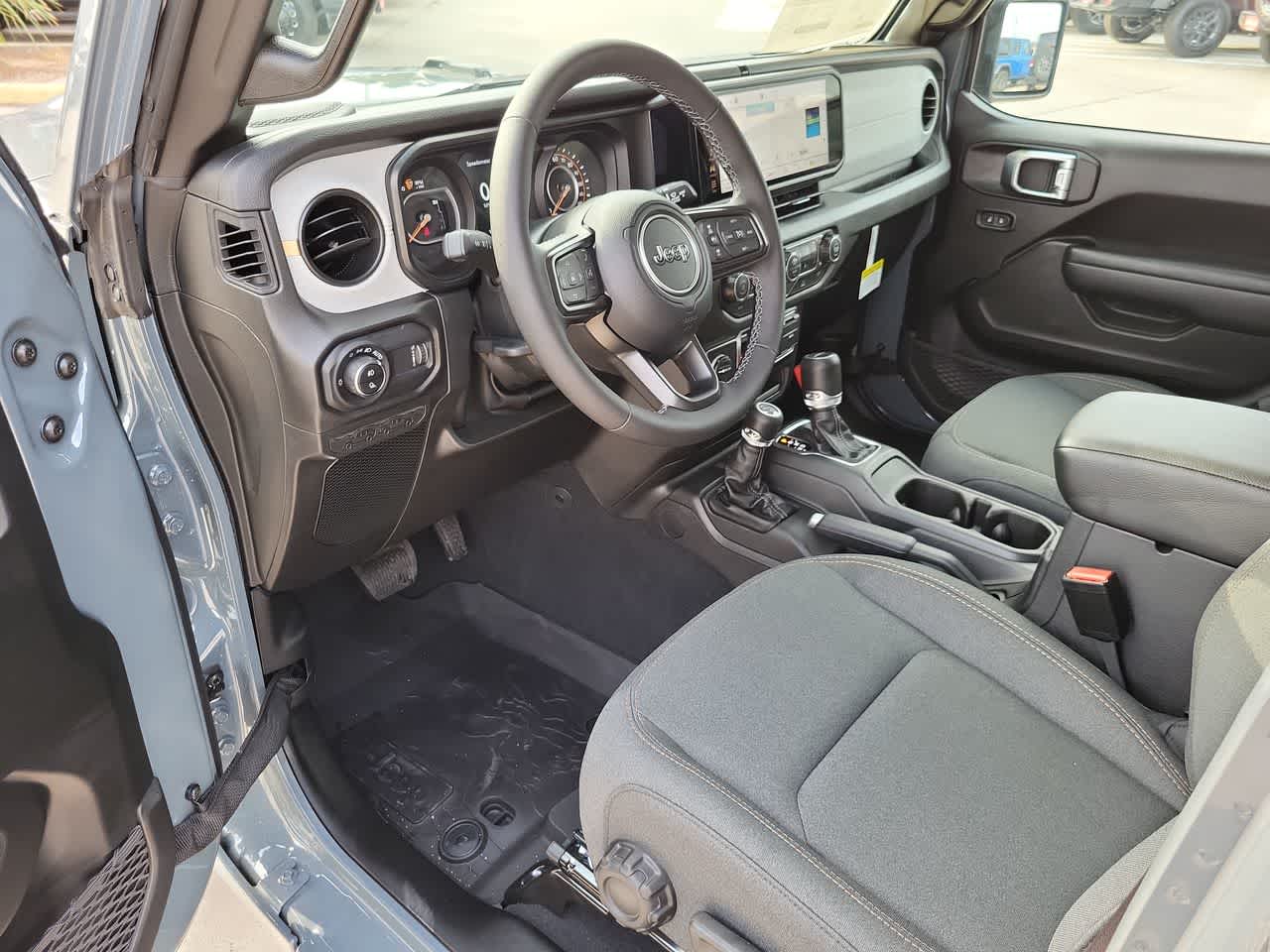 Thumbnail: 2026 Jeep Gladiator - 10