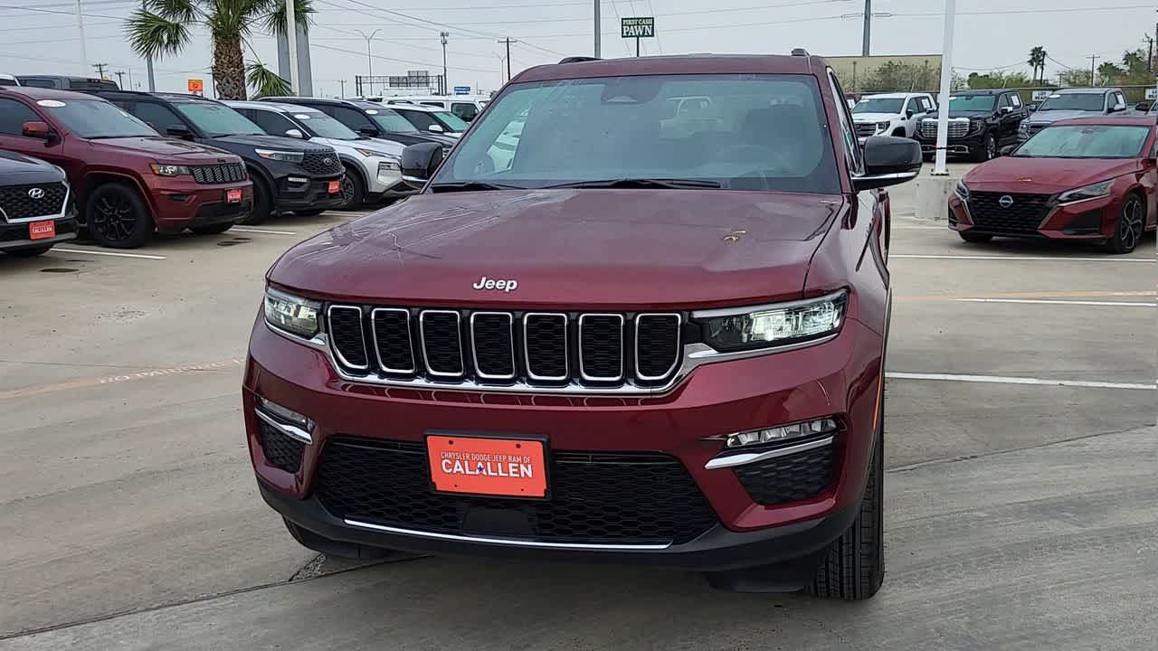 Thumbnail: 2025 Jeep Grand Cherokee - 3