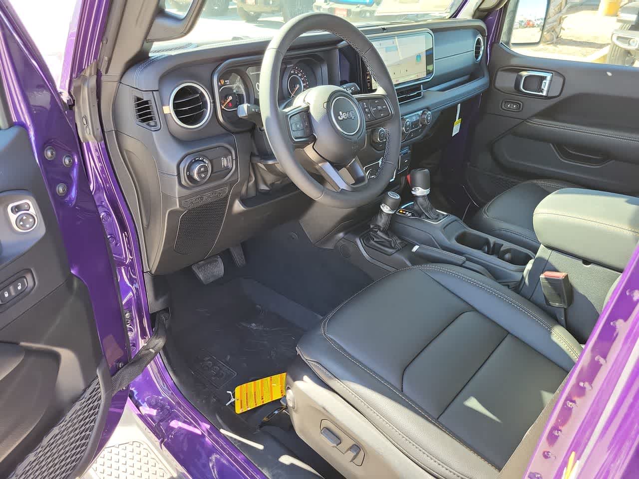 Thumbnail: 2026 Jeep Gladiator - 10